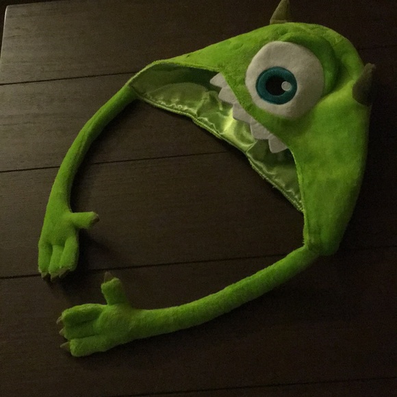 Disney | Accessories | Official Disney Pixar Mike Wazowski Hooded Hat ...